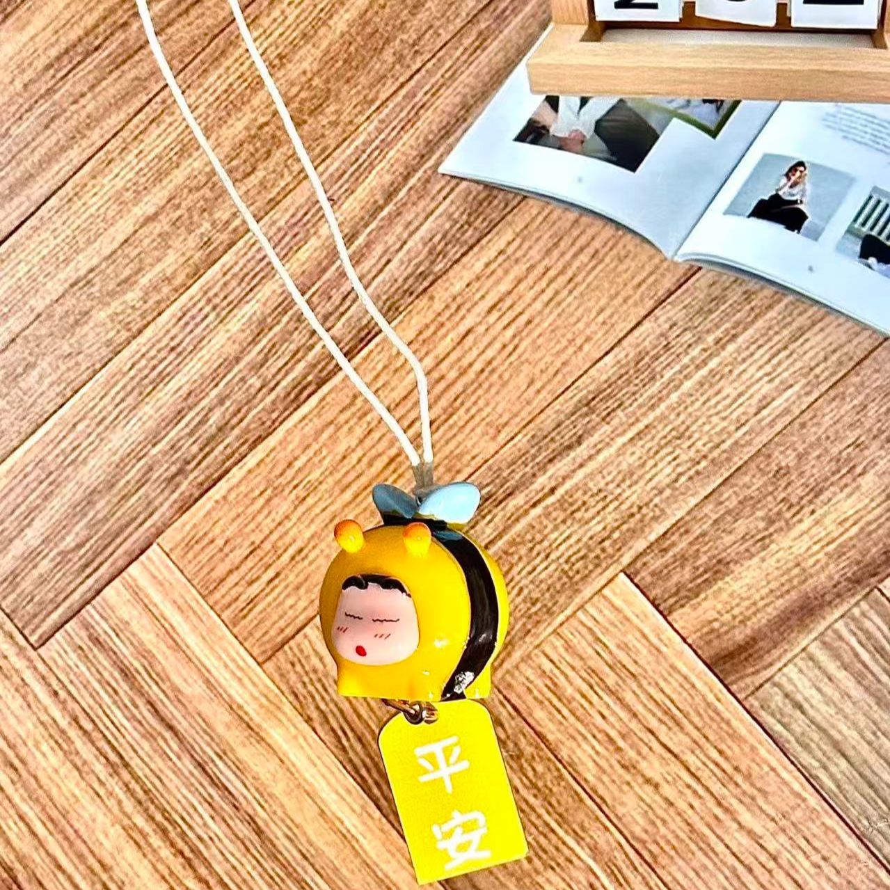 Crayon Shin-chan Bee Cosplay F - Car Accessories For Decoration recensie en prijs